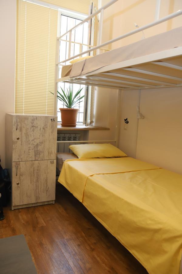 Katun Hostel Yerevan Bagian luar foto