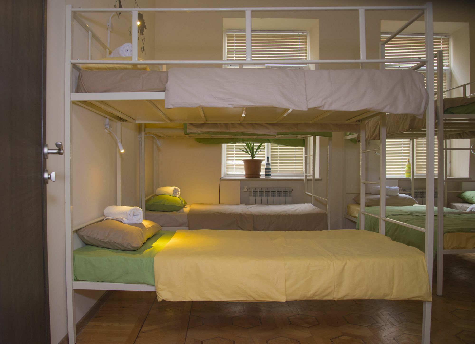Katun Hostel Yerevan Bagian luar foto